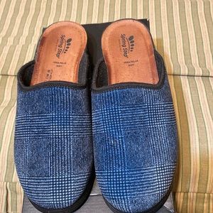 Italian black and blue plaid slides